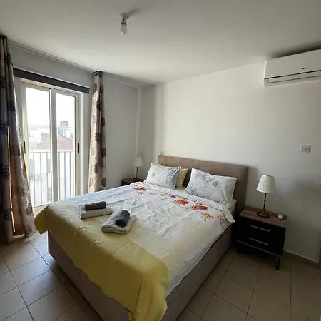 Διαμέρισμα Pool View Flat In Centre